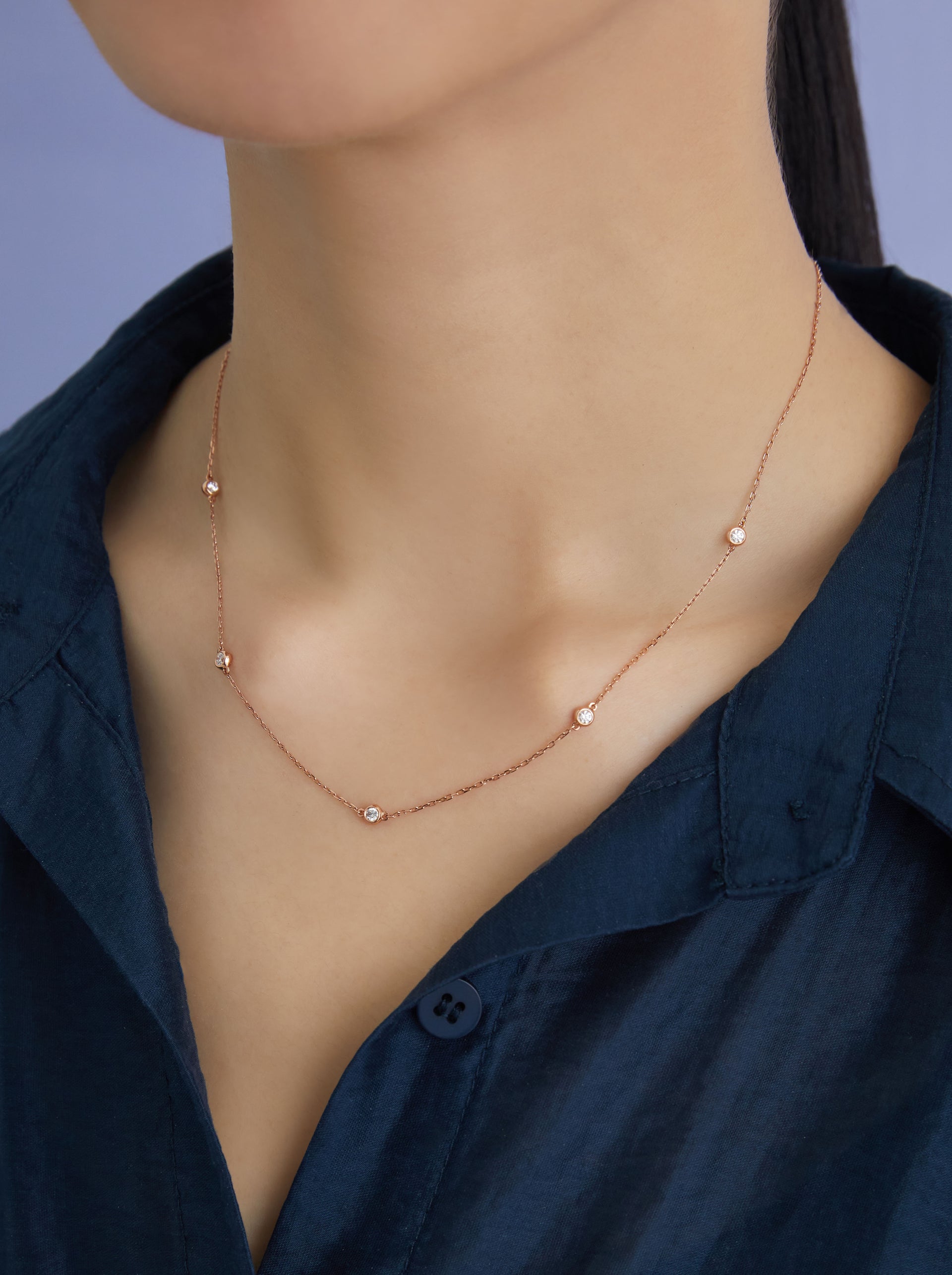 CLASSIC 包鑲五顆鑽項鍊